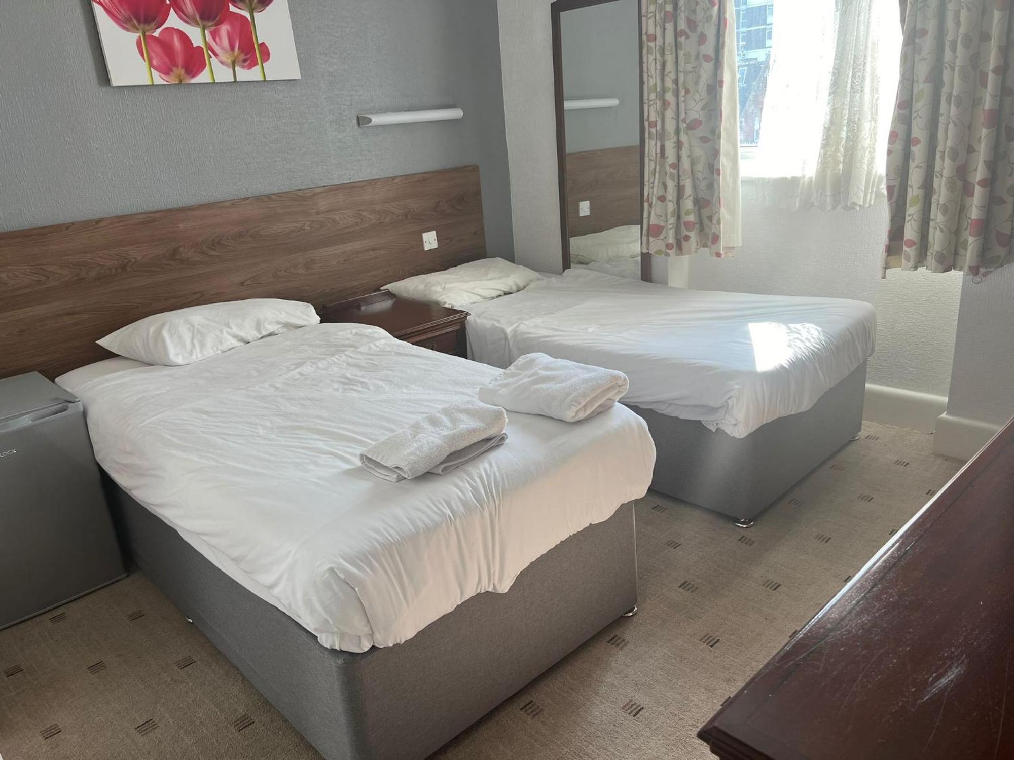 Ullswater Hotel Борнмут Экстерьер фото